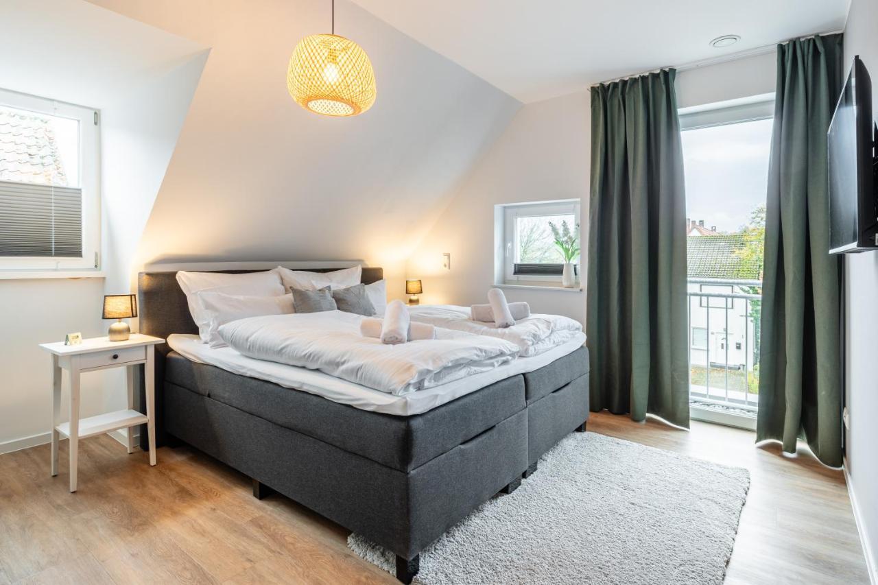 Penthouse Am Marschweg Apartment Олденбург Екстериор снимка