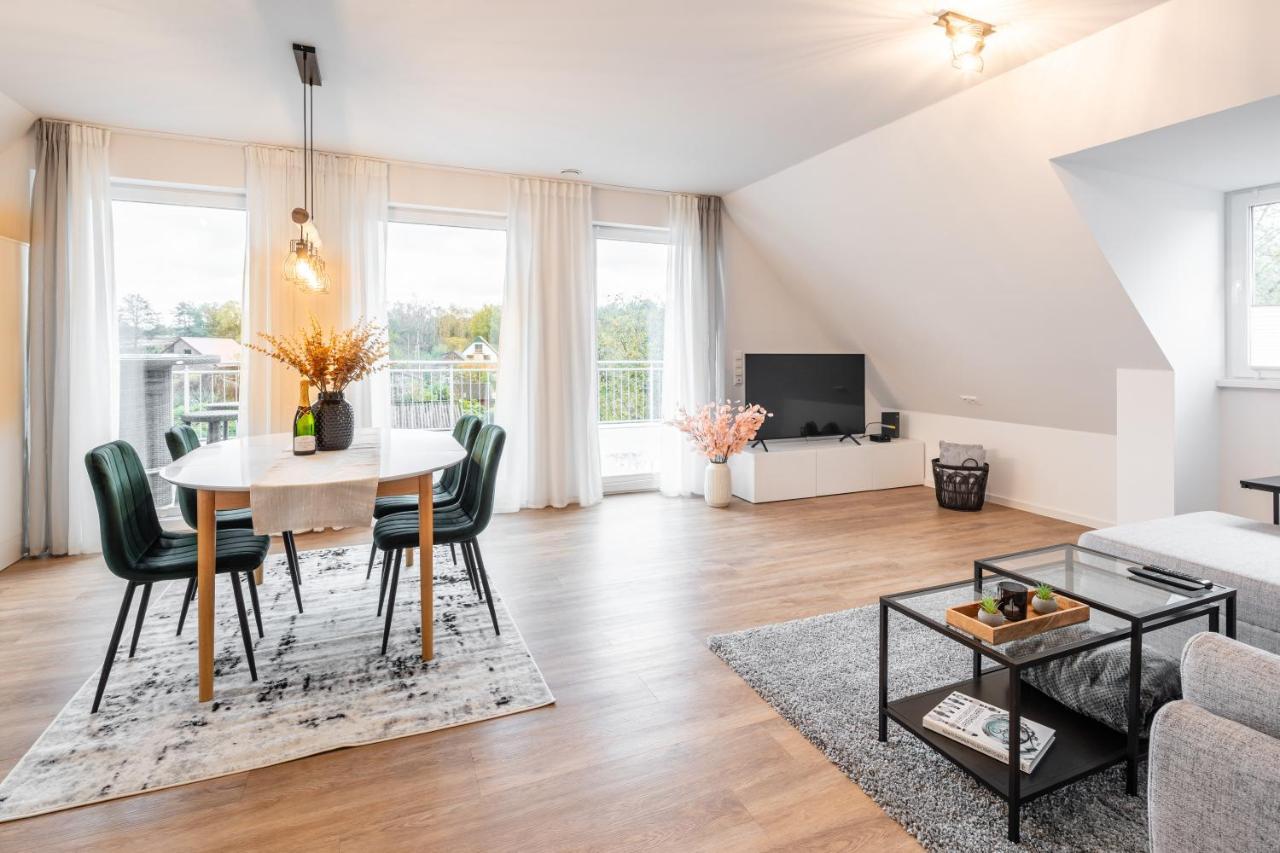 Penthouse Am Marschweg Apartment Олденбург Екстериор снимка